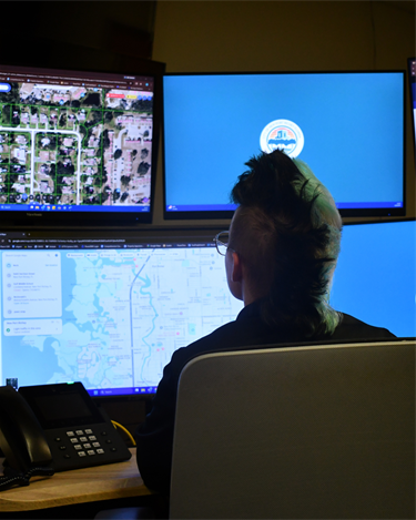 dispatch person looking at screen